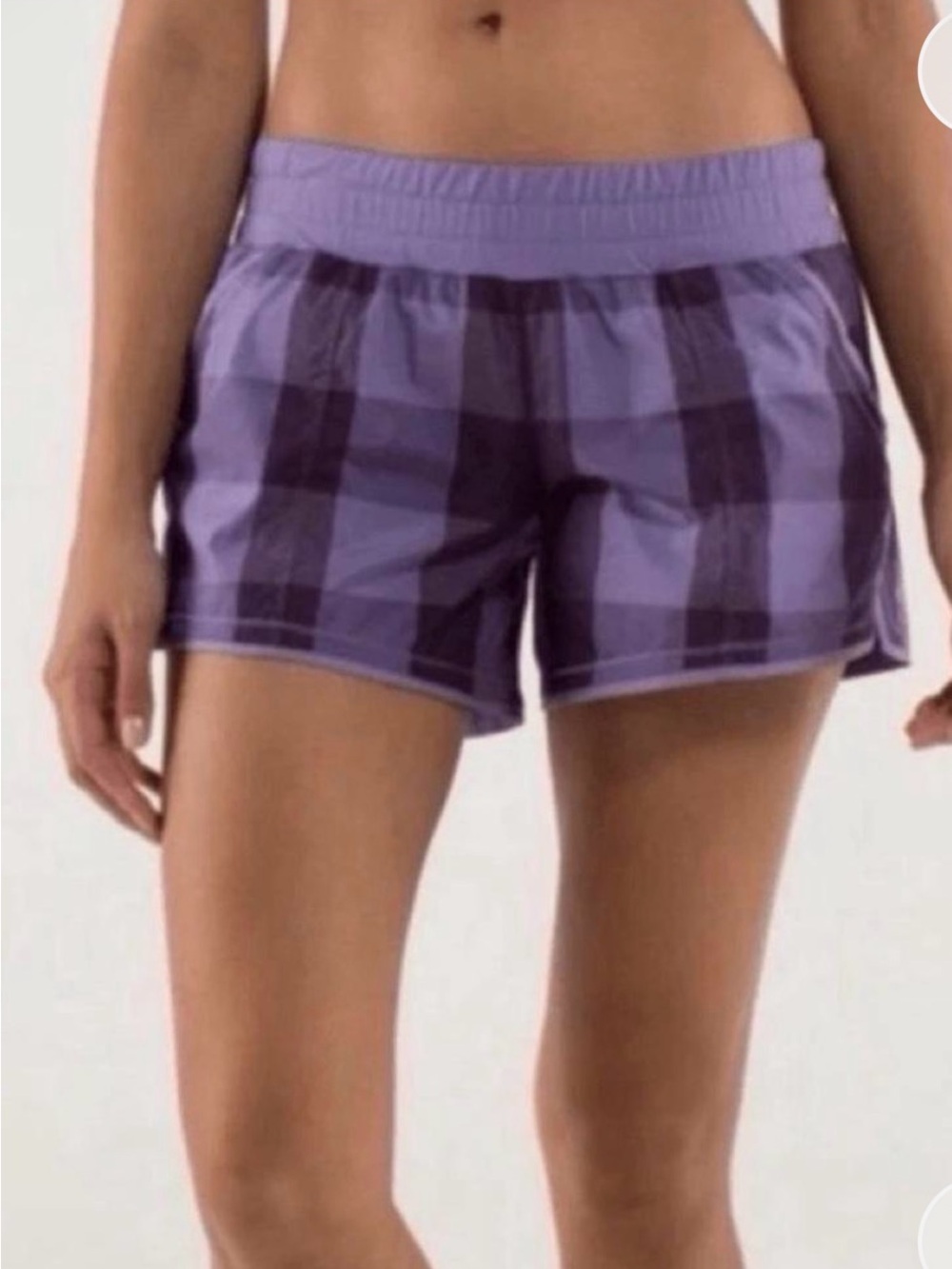 Lululemon Purple Plaid Run Shorts size 2, 4” - Picture 6 of 7